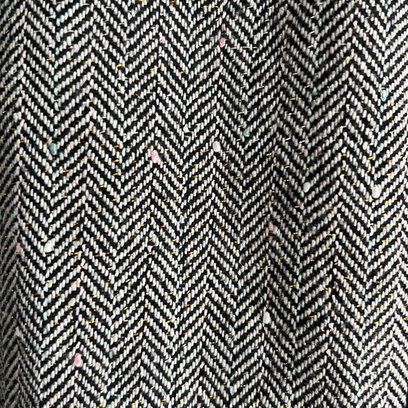 Anthropologie H.E. Tweed metallic black & gray with lace and flowers blazer, L - Picture 7 of 8